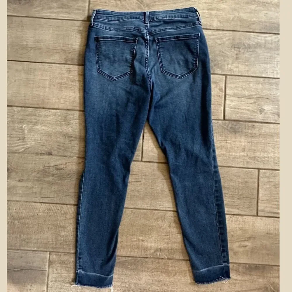 Old Navy Rockstar Super Skinny Ankle Jeans – Women's Size 6